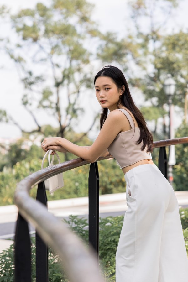 Mia Crop Top in Sand